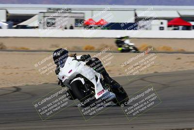 media/Jan-08-2022-SoCal Trackdays (Sat) [[1ec2777125]]/Turn 14 Outside (1050am)/